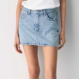 Aritzia Denim Forum Skirt - The 90s Ricci Denim Skirt Sz 32